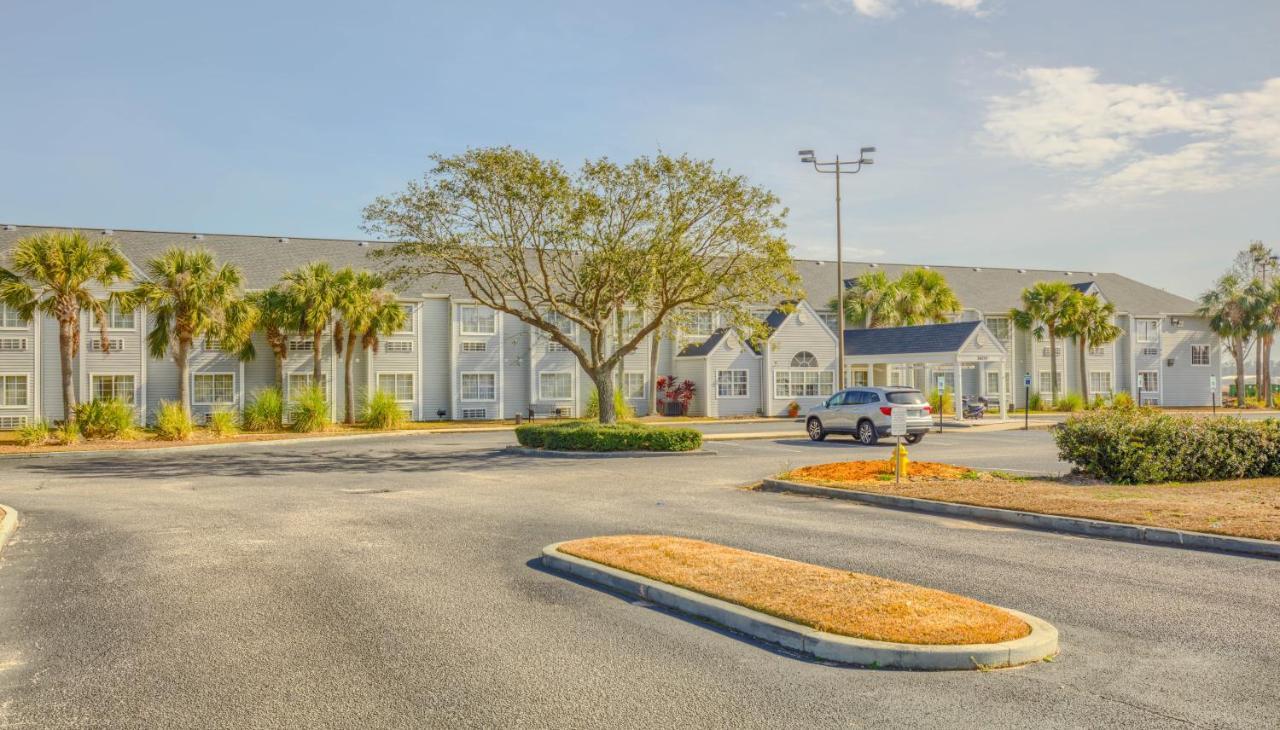 Microtel Inn & Suites By Wyndham גולף שורז מראה חיצוני תמונה