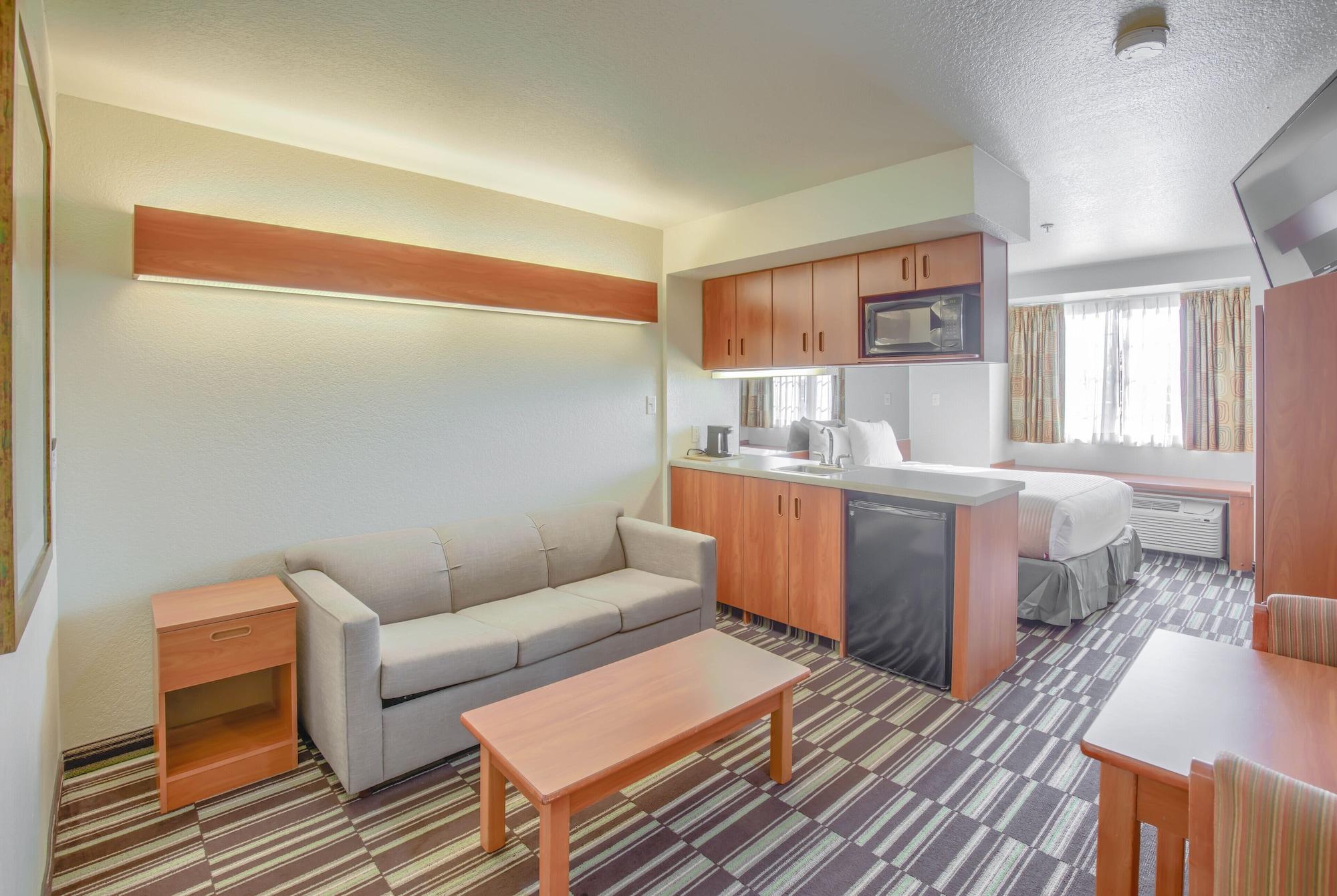 Microtel Inn & Suites By Wyndham גולף שורז מראה חיצוני תמונה