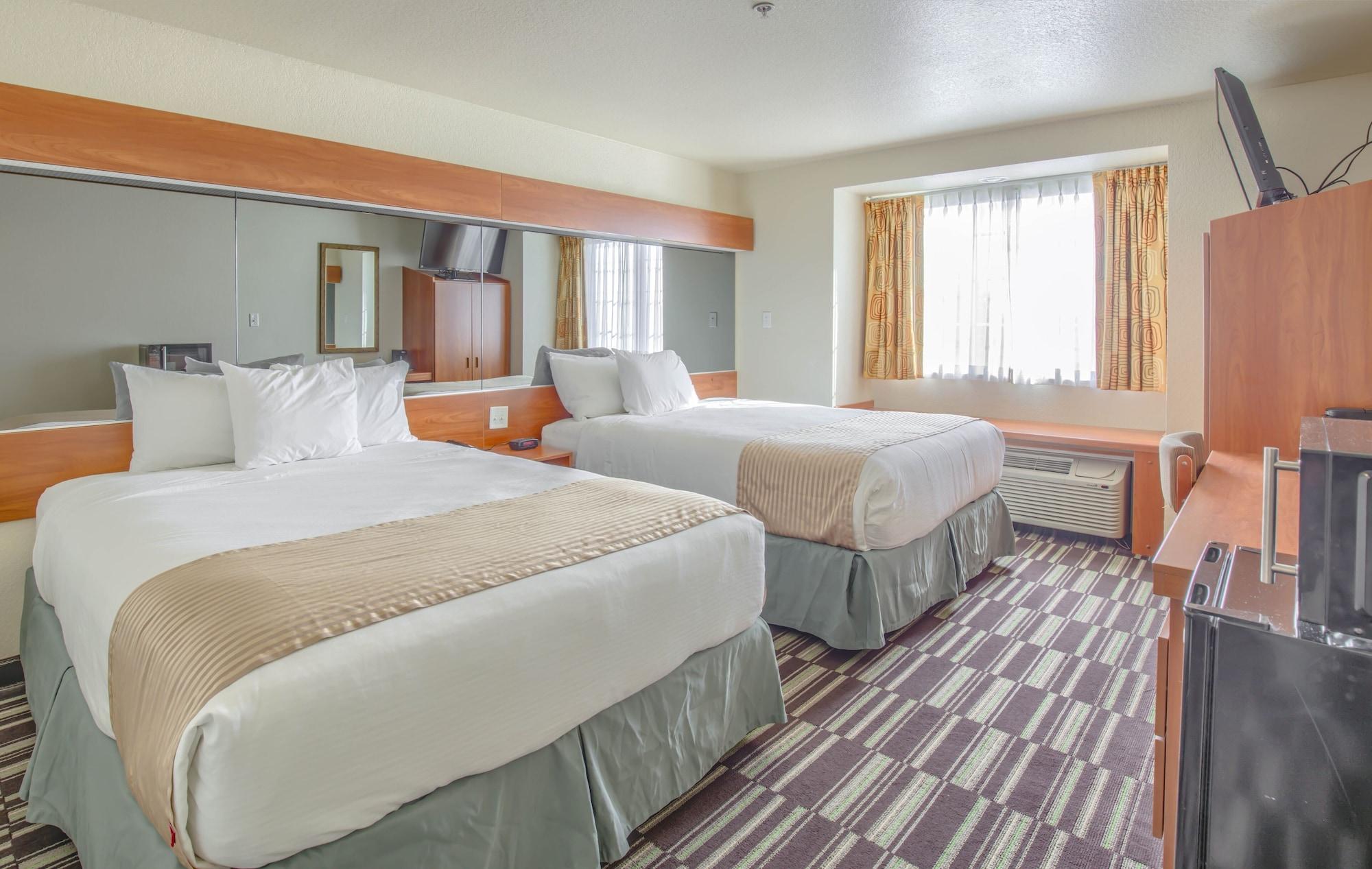 Microtel Inn & Suites By Wyndham גולף שורז מראה חיצוני תמונה